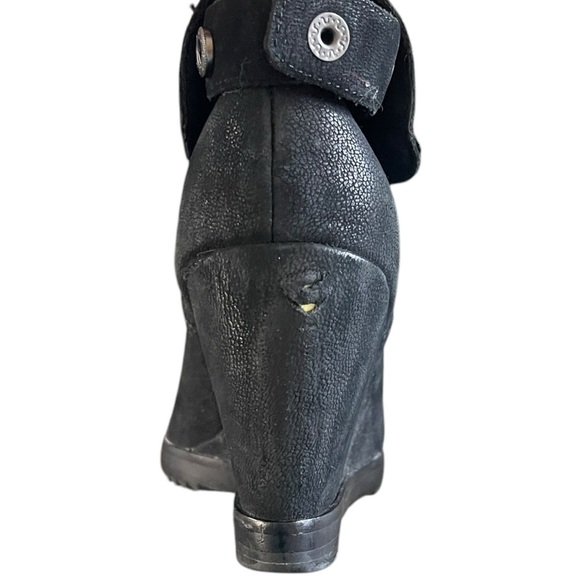 Eileen Fisher Black Soft Leather Fold Over Wedge Heel Winter Bootie Women's 7 - Picture 5 of 9